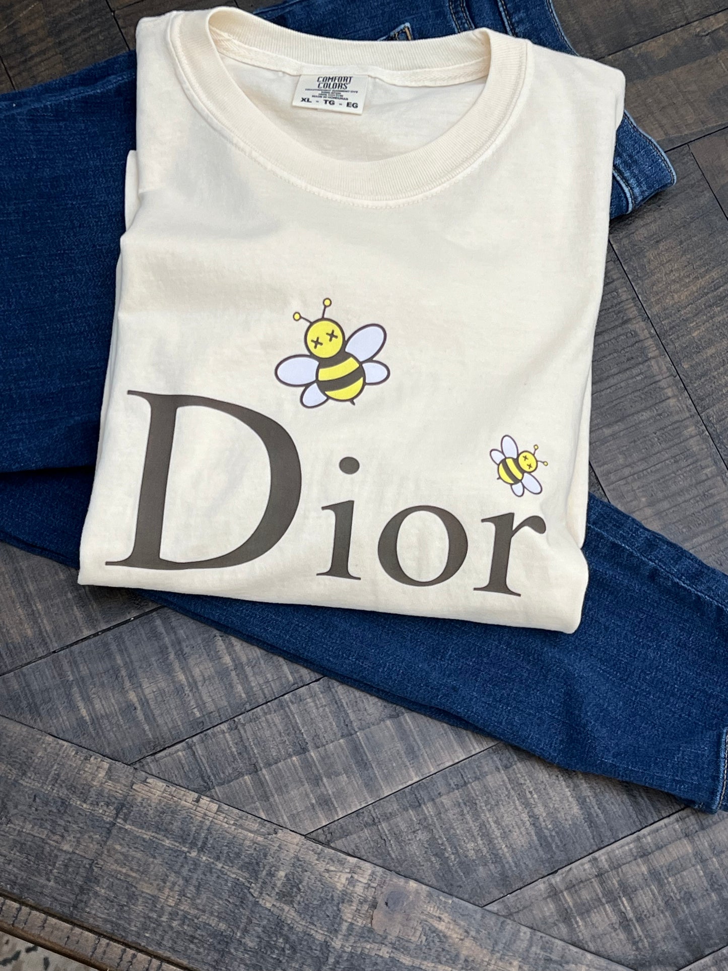 Luxury Bumble bees comfort colors tshirt