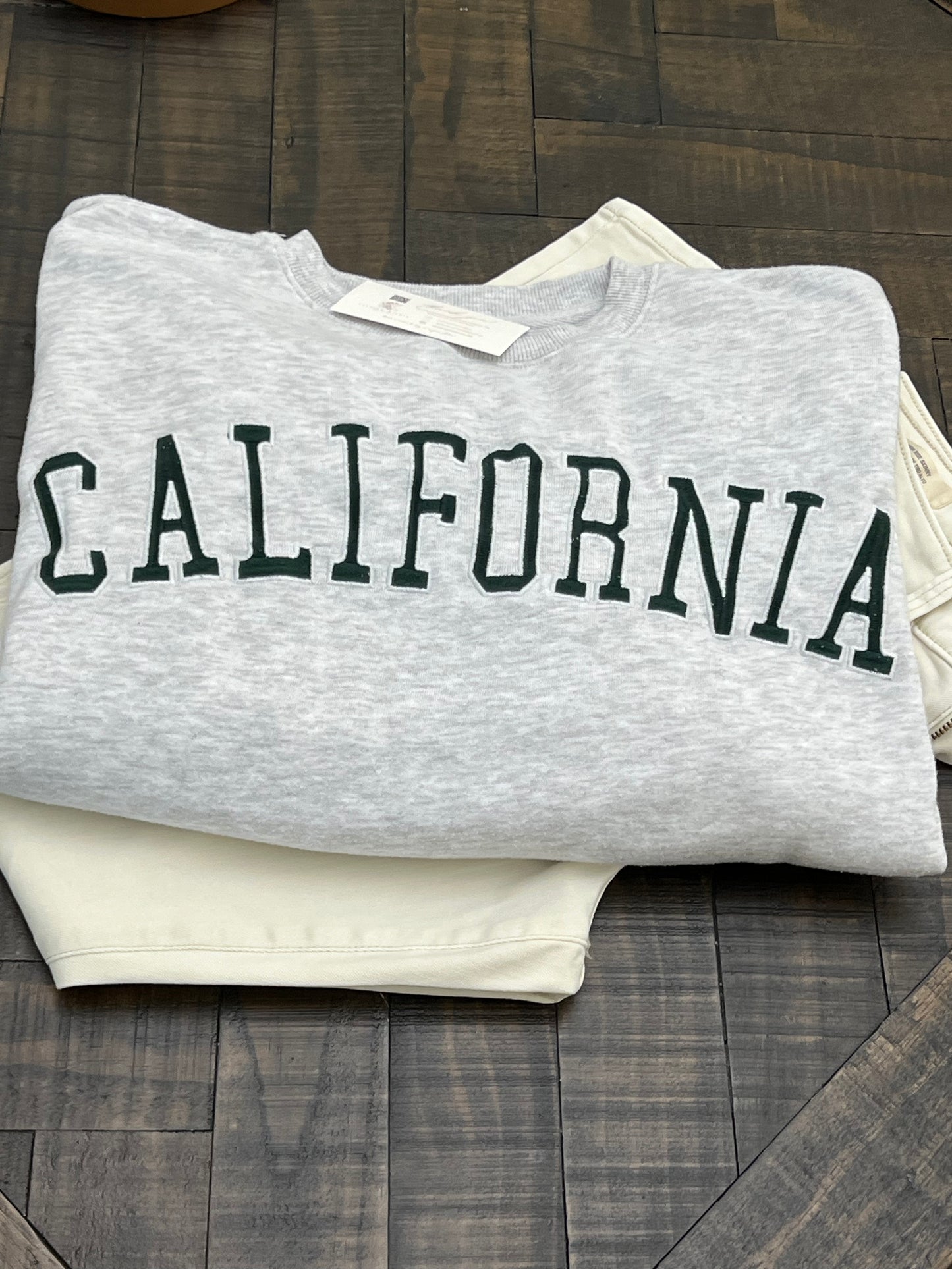 California Embroidery Sweatshirt Crewneck