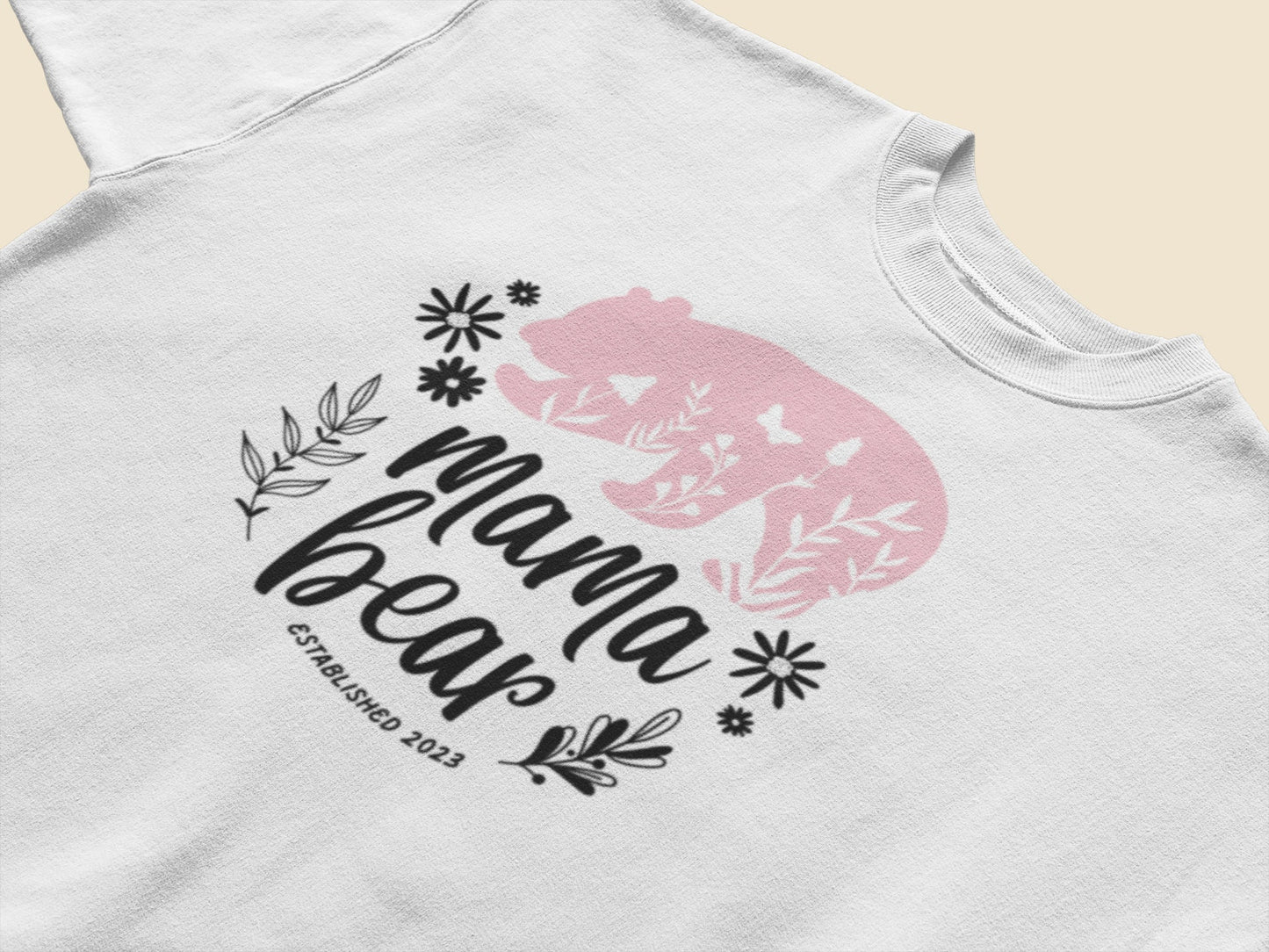 Mama UNISEX T-shirt - Mom Shirt - Mother's Day Gift - Christmas Gift - Baby Shower Gift - New Mom Shirt